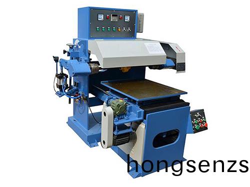 如(ru)何提高平(ping)麵拋(pao)光(guang)機(ji)的拋光速(su)度？